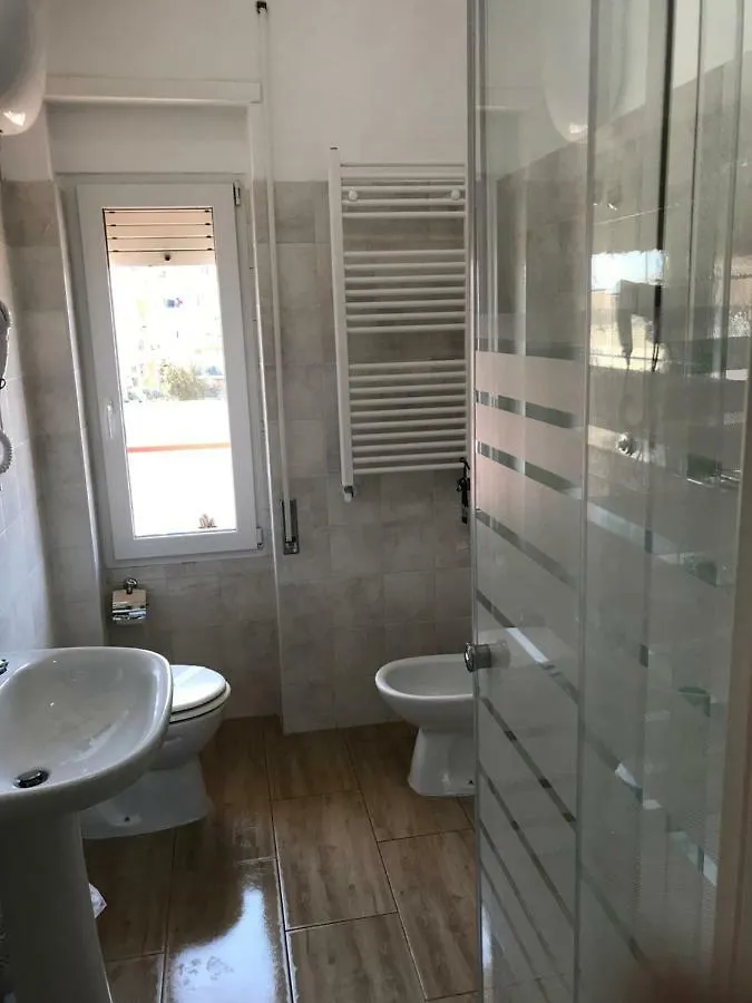Juna'S Guest House Roma
