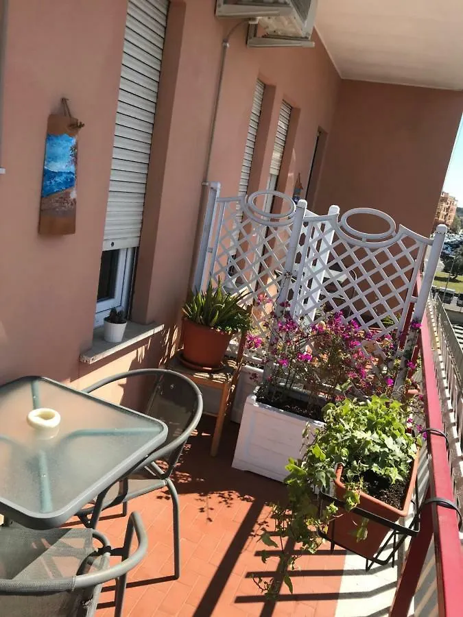 Juna'S Guest House Roma 0*,  Italia