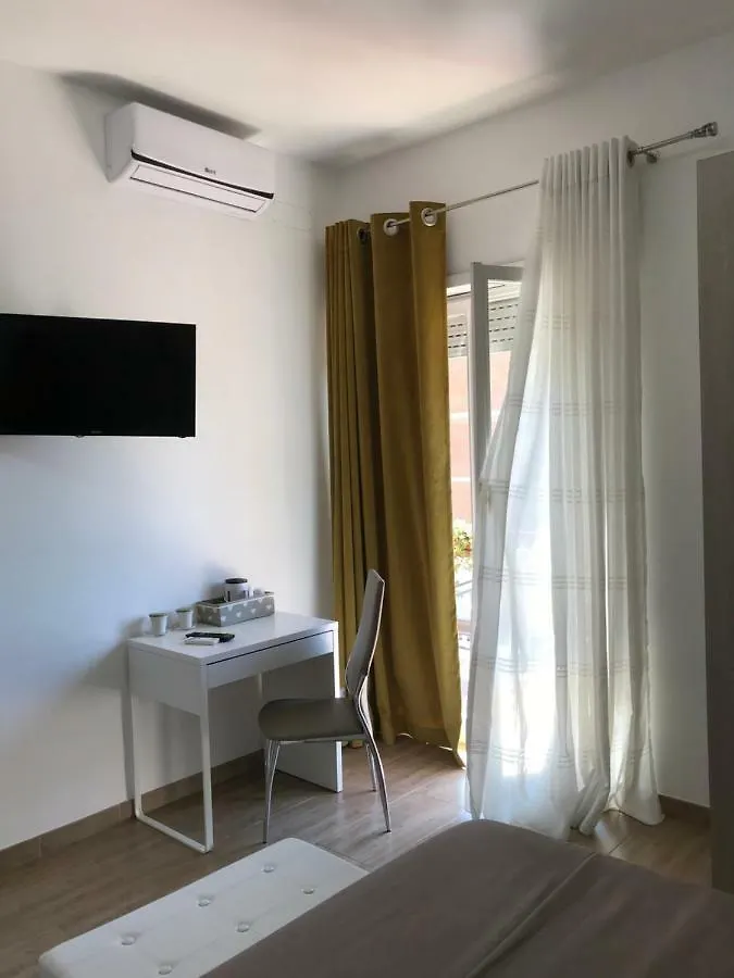 Juna'S Guest House Roma